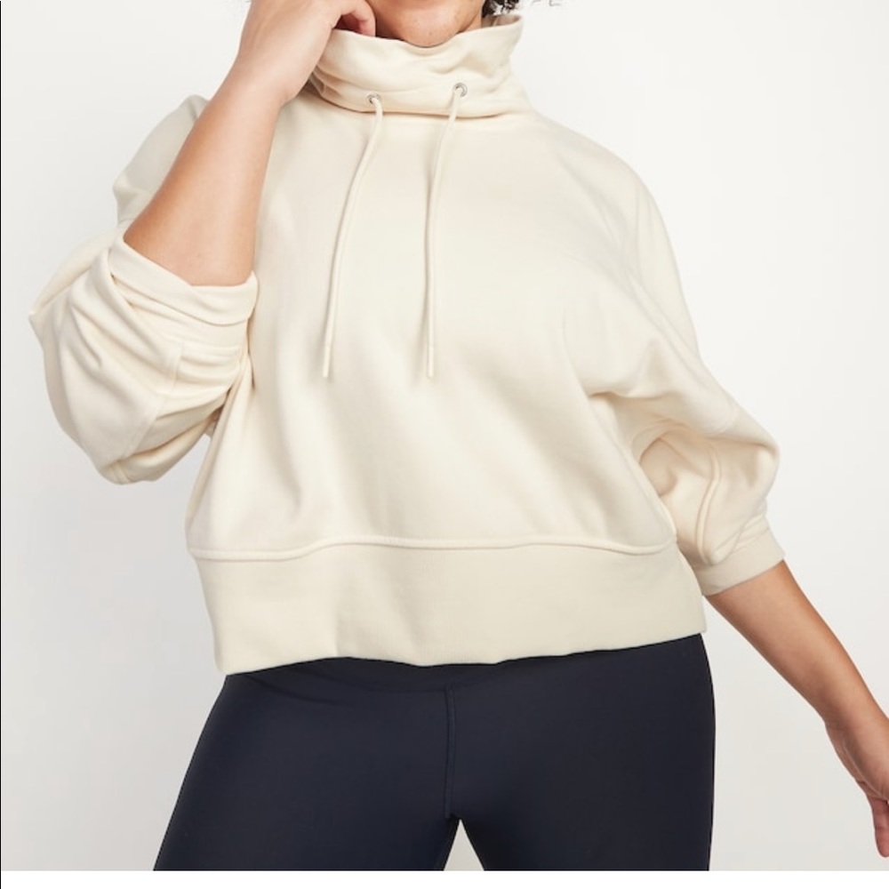 Pullover fleece